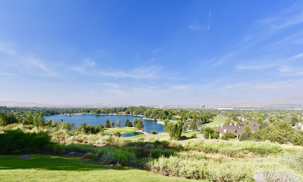 view of Lake Stanley from the 15th hole of Lakeridge Golf Course